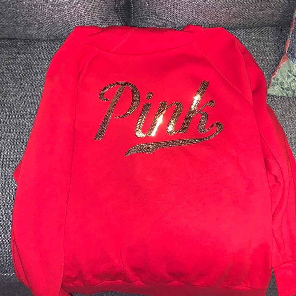 pink sweatshirt